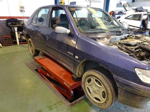 AZUL METALIZADO HINTERER LINKER ÄUSSERER GRIFF / 1 / 1999 / 84716 FÜR PEUGEOT 30 - Picture 4 of 6