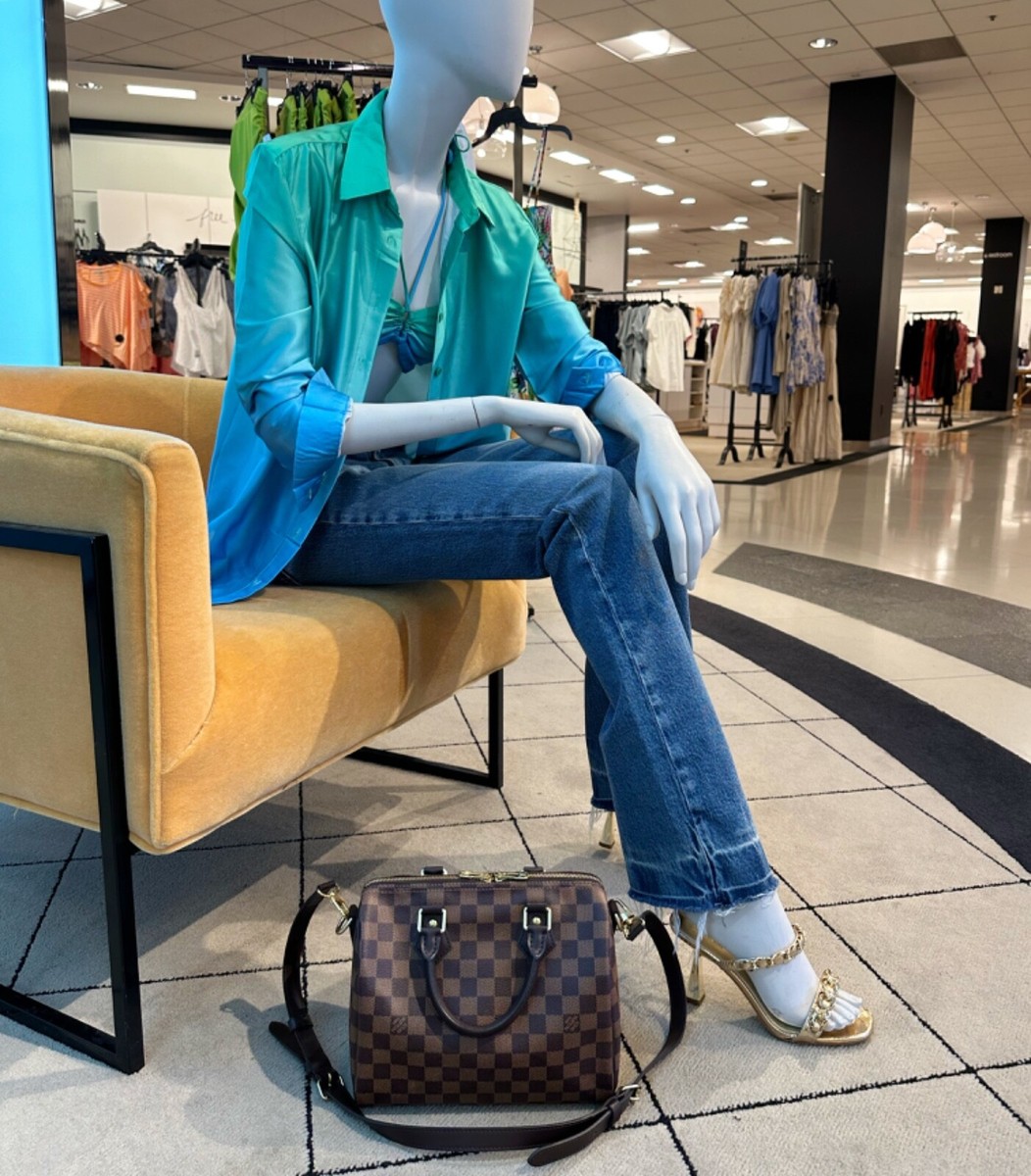Louis Vuitton Speedy Bandouliere Duffle 25 Brown Canvas  display picture 3