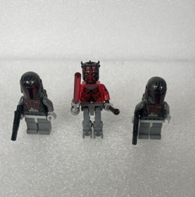 LEGO Star Wars Darth Maul Mechanical Legs + Mandalorian Super Commando Set 75022