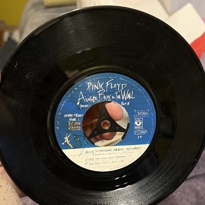 Pink Floyd Another Brick in the Wall 7'' Vinyl Single 45 RPM Harvest