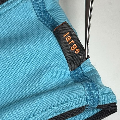 FlipBelt 4 Pocket Running Belt With Clip LARGE Blue Athletic Running - Picture 9 of 11