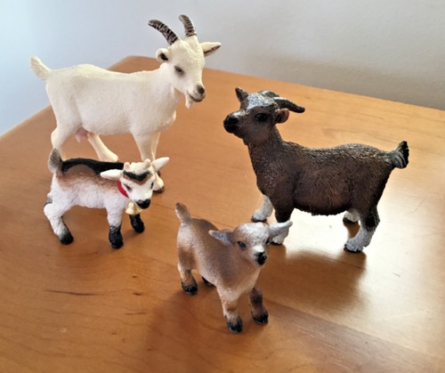 Lot of 4 Schleich GOAT ' s Two Nanny Two Kid Animal Figure