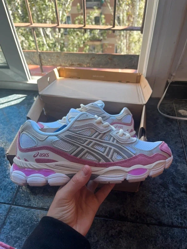 Asics Gel hombre talla 43.5 color rosa – Nuevas con etiqueta - Imagen 3 de 3