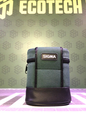Sigma 14mm f/2.8 Aspherical Ultra Wide Angle Lens w/ Hood & Case   Canon mount