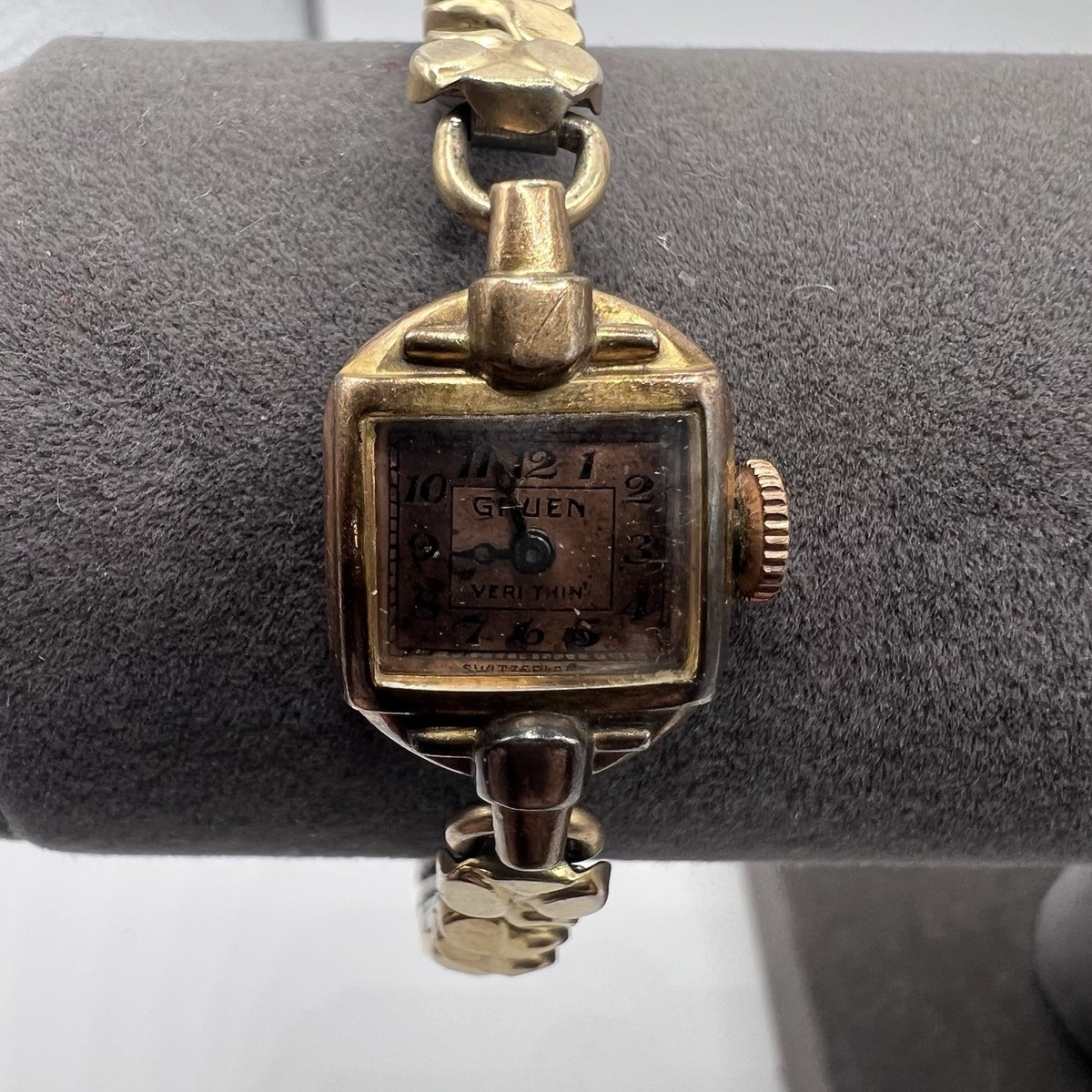 Vintage Gruen Veri Thin Watches w Presentation Boxes Condition Unknown A cool 14 karat gold 1940 main image 4