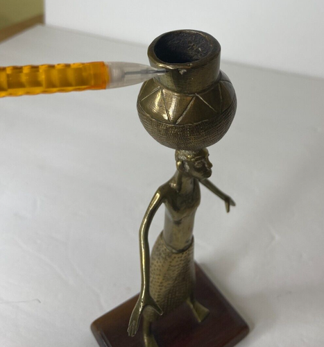 Antigua estatuilla femenina africana de bronce - Imagen 10 de 16