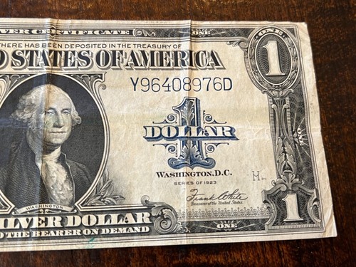 T2: Large 1923 Woods / White 1 Dollar Silver Certificate. No Pinholes. - Picture 6 of 8