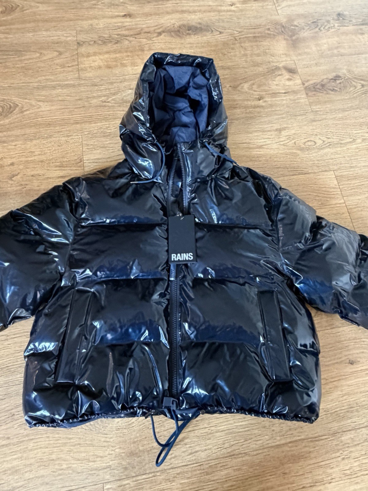 RAINS Alta Short Puffer W3T3 Womans Black Hooded Full Zip Jacket Size L image 3