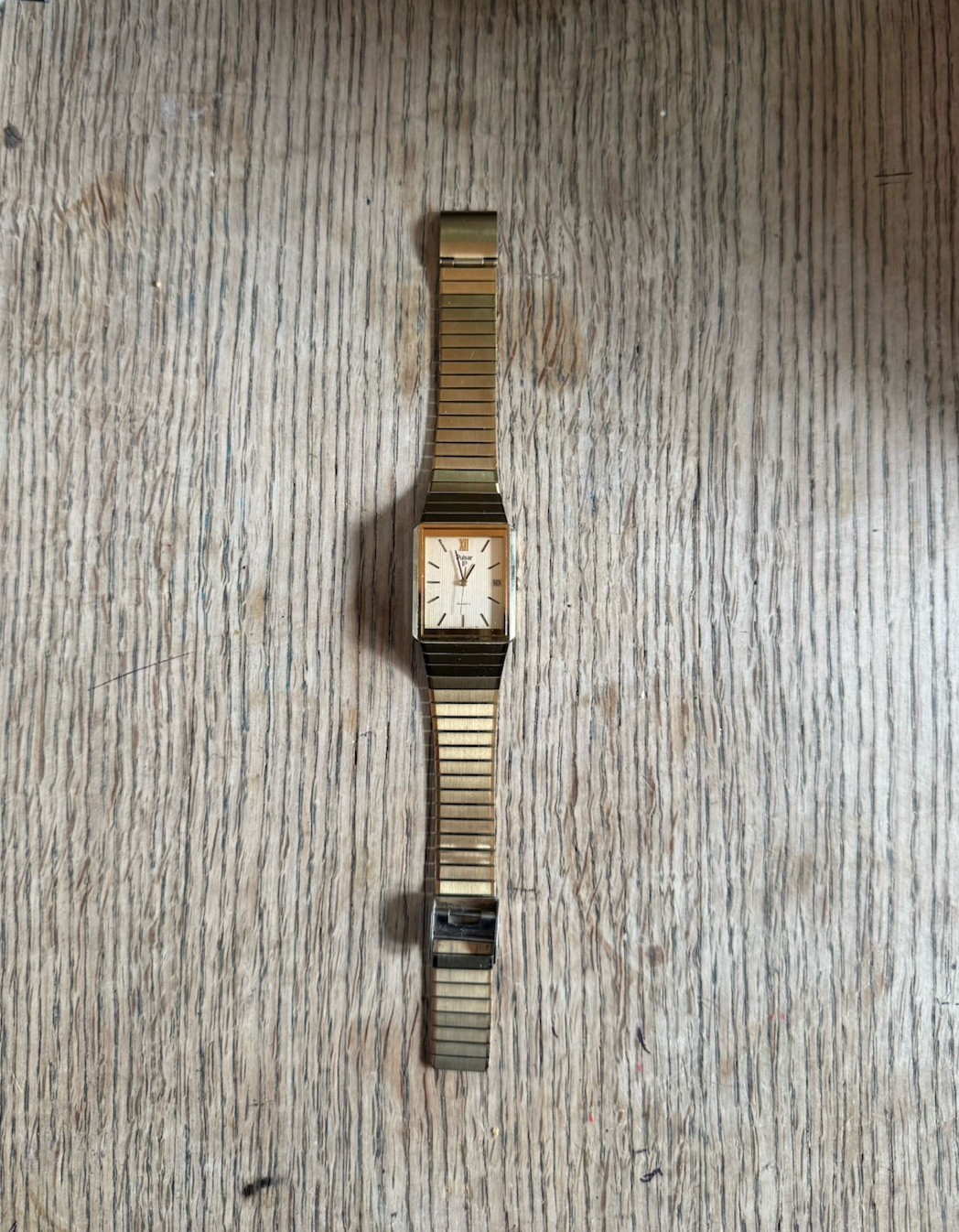 Pulsar gold rectangular Watch - image 1
