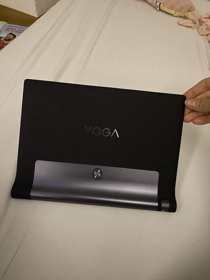 Lenovo Yoga Tab 3 10 32GB, WLAN + 4G (Entsperrt), 25,7 cm (10,1 Zoll) - Schwarz - Bild 2 von 4
