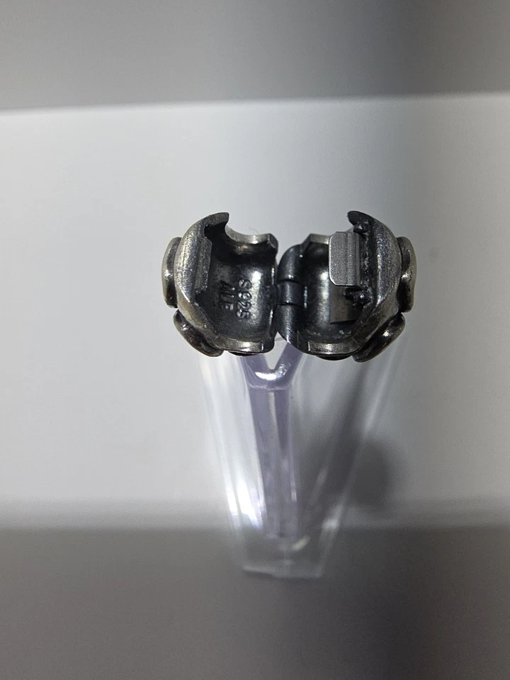 Pandora Floral Esmalte Clip Dije - Plata de Ley S925 ALE - Retirado Foto 2 de 2