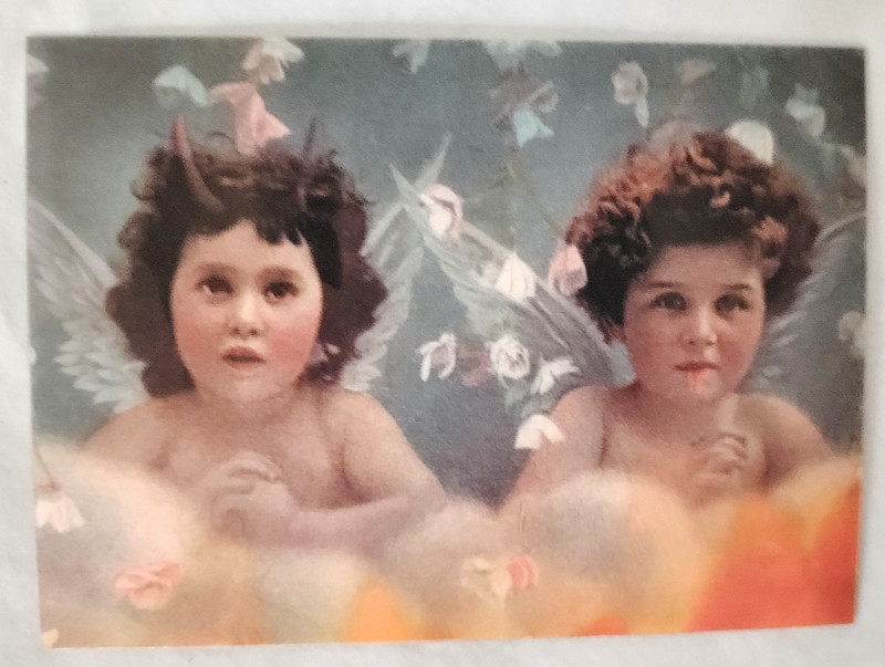 Lenticular Flicker Postcard 2 Young Girls Turn Into Devils