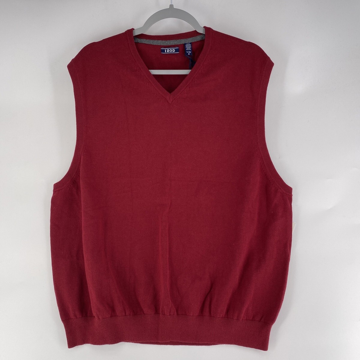 NEW IZOD Men's Size XL RED Sleeveless Knit V-Neck Pullover Sweater
