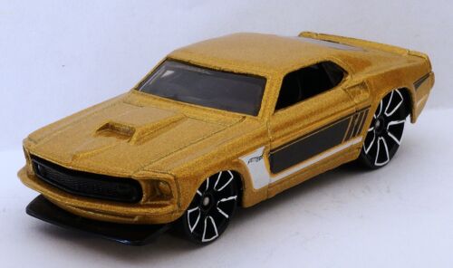 2016 Hot Wheels Gold Metallic Diecast ’69 1969 Ford Mustang Car K6136 loose