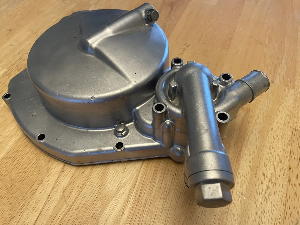 Kawasaki KX125 KX 125 1984 motor interior embrague cubierta estuche 84 Foto 3 de 4