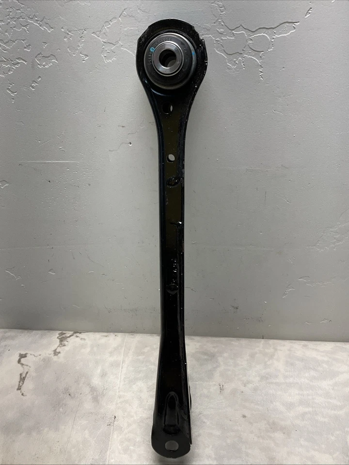 2016 - 2024 CHEVROLET CAMARO ЗАДНЯЯ ПОДВЕСКА ПРАВАЯ СТОРОНА ВЕРХНИЙ РЫЧАГ УПРАВЛЕНИЯ OEM - Изображение 3 из 4