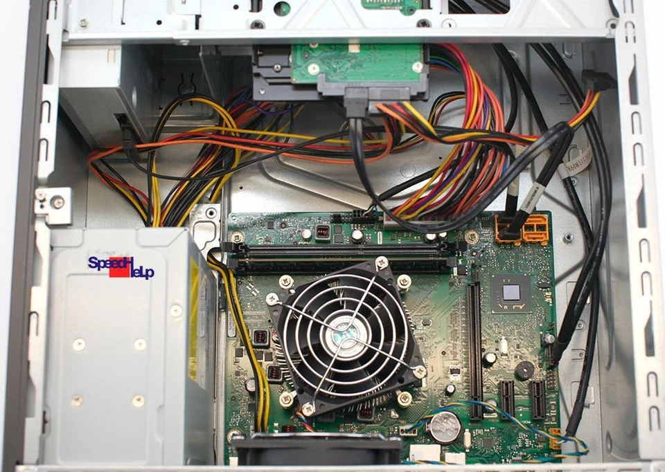 Pc Computer Fujitsu Esprimo P400 D2990 Windows Xp Pentium G860 4Gb Ddr3 500Gb - Image 4 of 4