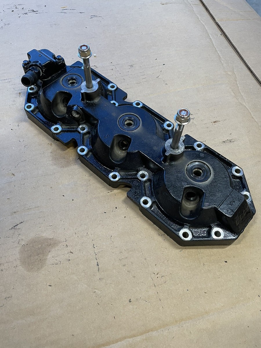 とっぴー Mercury Opti Max 250 HP Cylinder Head Starboard STBD