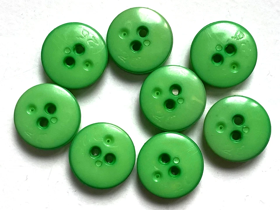 Lot de 8 boutons vintage 16 mm - Plastique vert cru - Photo 3/4