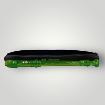 Yamaha YRS-20BG Soprano Recorder W/ Case - Green