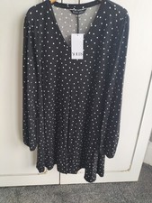 Image of Size 26 - 28 Yours Curve Women's Plus Size Polka Dot Print Pleat Front Top