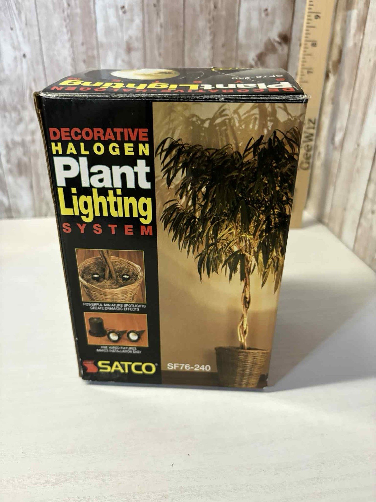 Satco Decorative Halogen Plant Lighting System with 2 Spotlights Vtg . FREE SHIP