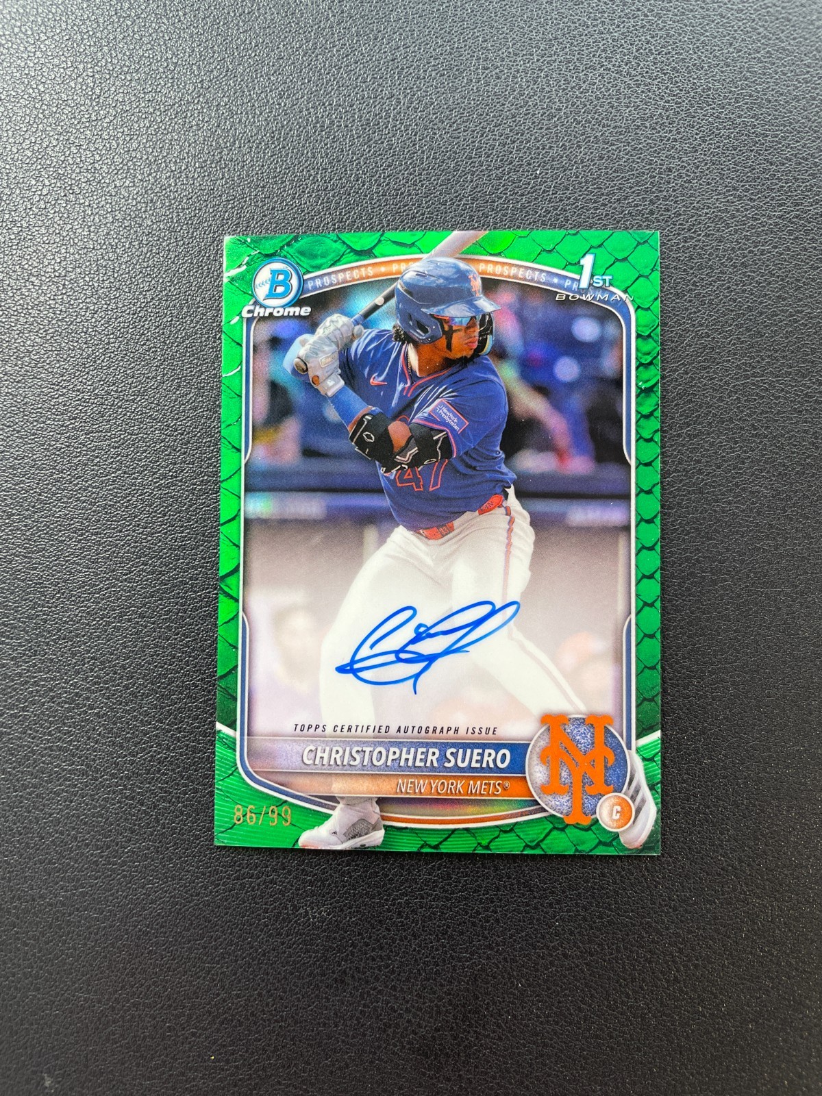 2025 Bowman Chrome #CPA-CSU Christopher Suero 1st Green Geometric Auto 86/99 ZY