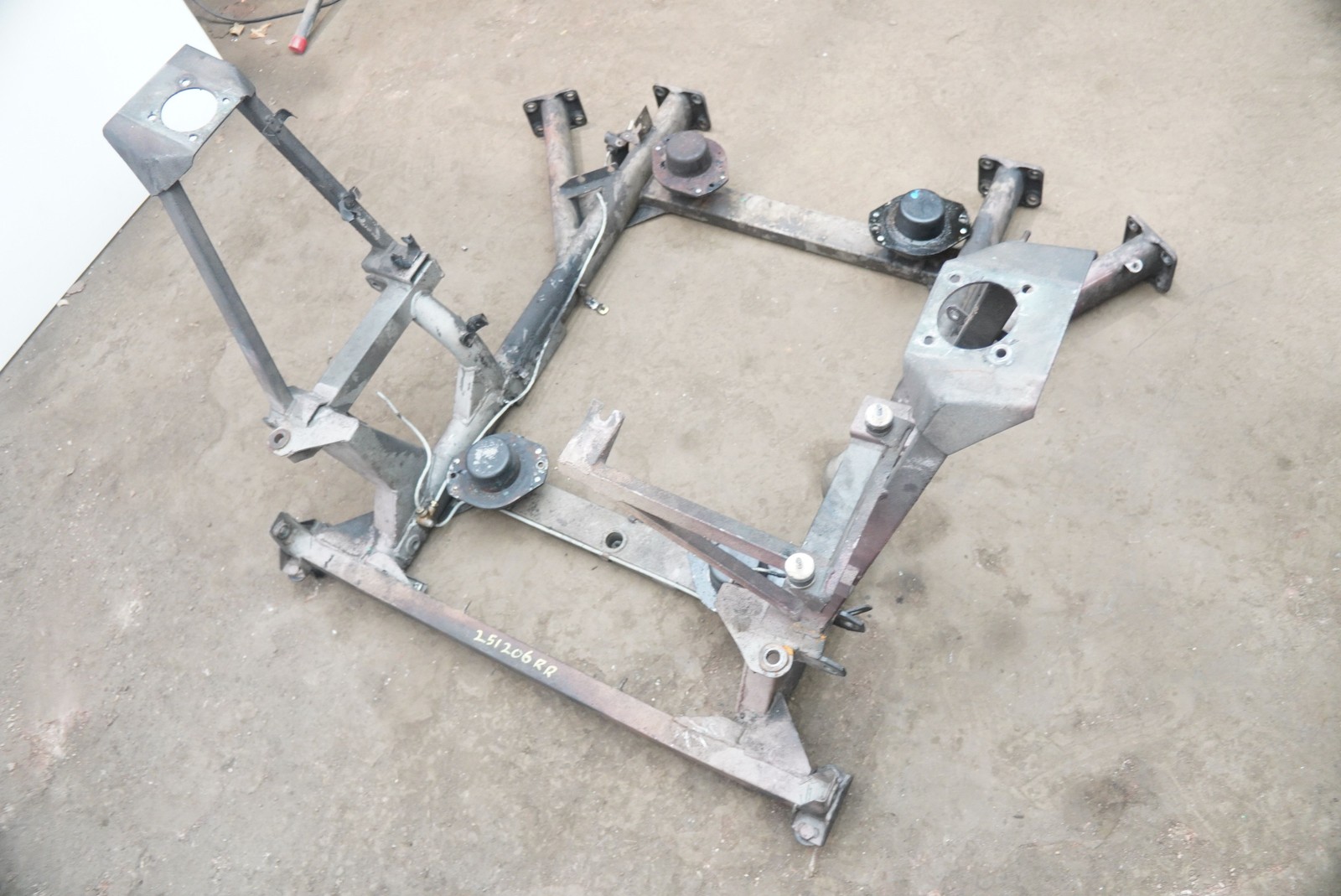 Rear Engine Cradle Subframe Crossmember Chassis Ferrari Mondial Cabriolet 1985