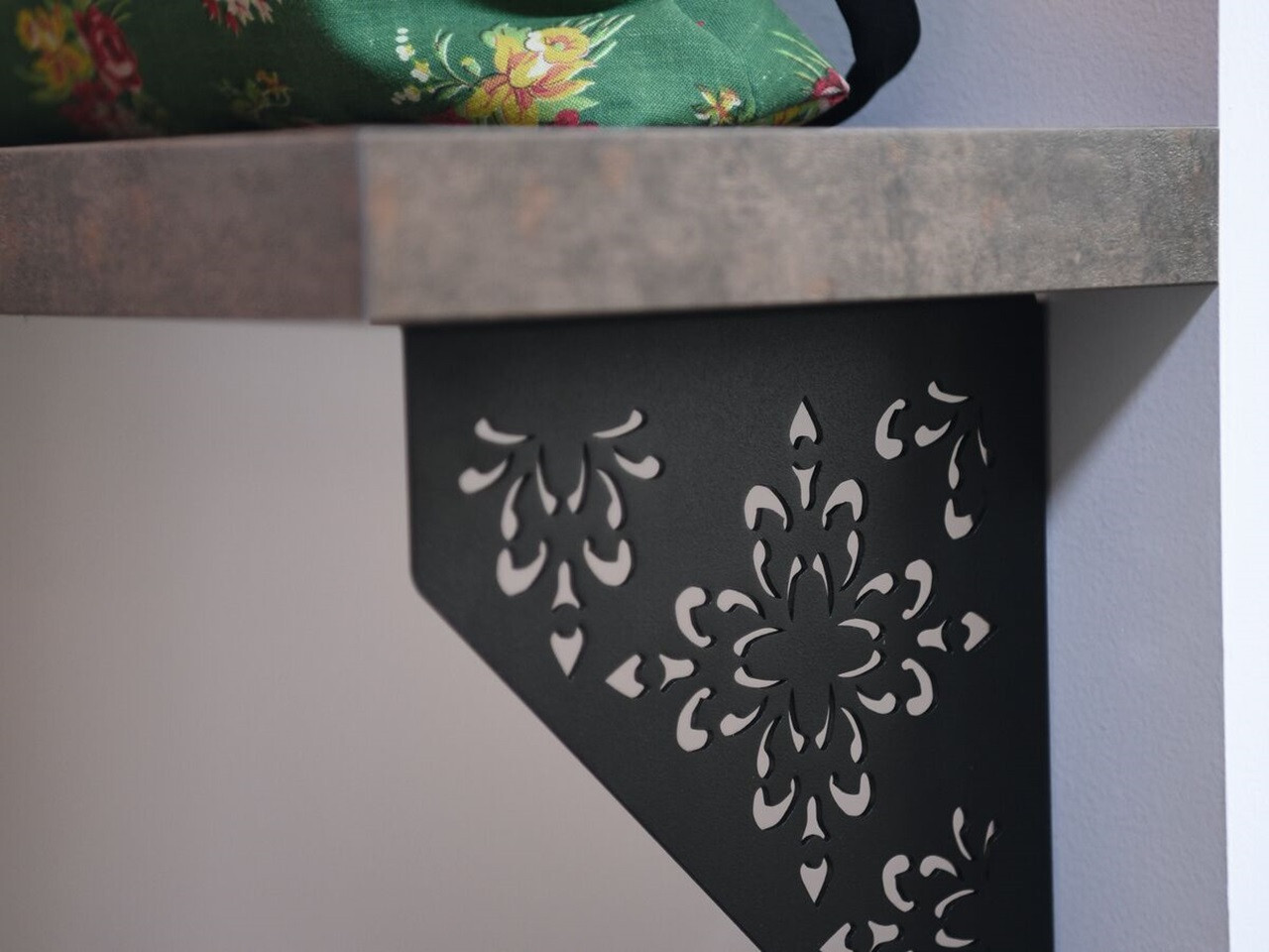4 Supports d'étagère Cuisinella Etafolk 200x200x22 Noir pour table snack