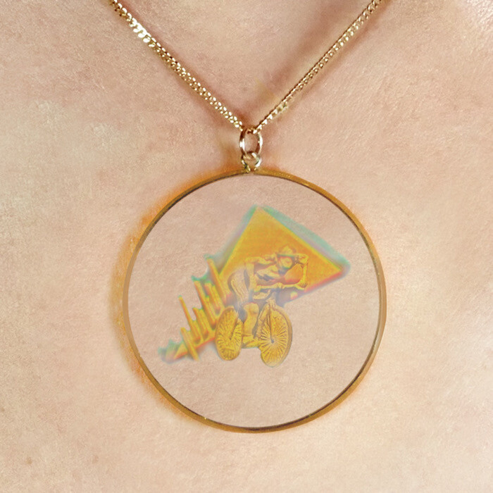 9ct Gold Hologram Pendant - Cyclist (Large) +  20"" Chain