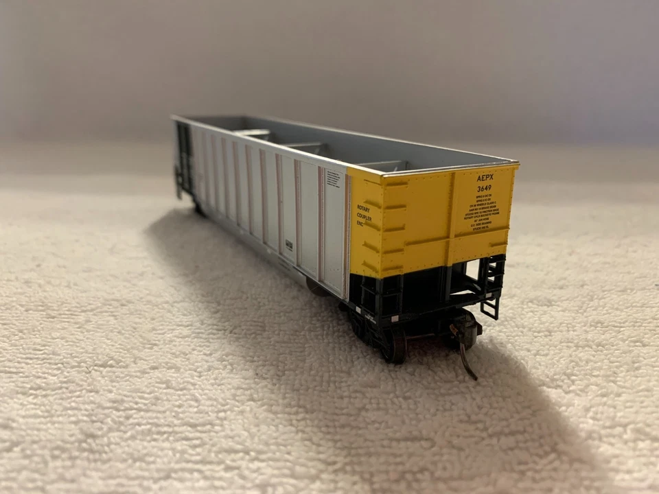 Intermountain HO Scale American Electric Power 14 Panel Coal Porter #3649 - Image 4 of 4