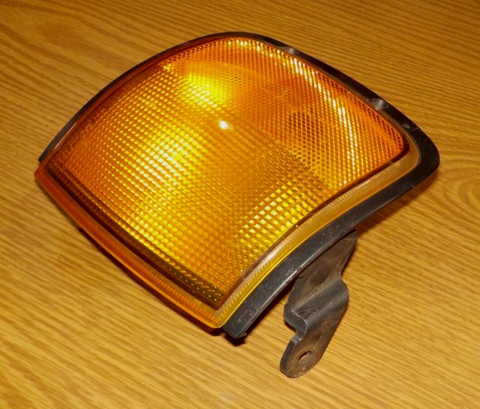 Isuzu Rodeo 1999 pasajero lado derecho esquina delantera luz intermitente Foto 3 de 4