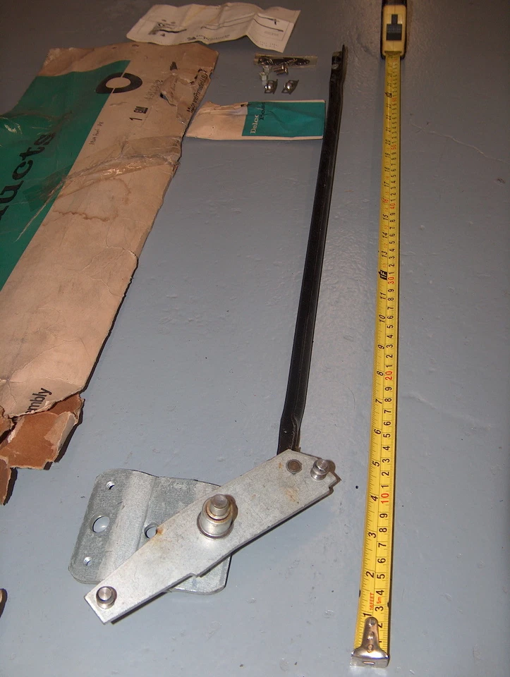 Pontiac Bonneville GM 1969 NOS limpiaparabrisas transmisión Z-Link centro de pivote Foto 2 de 4