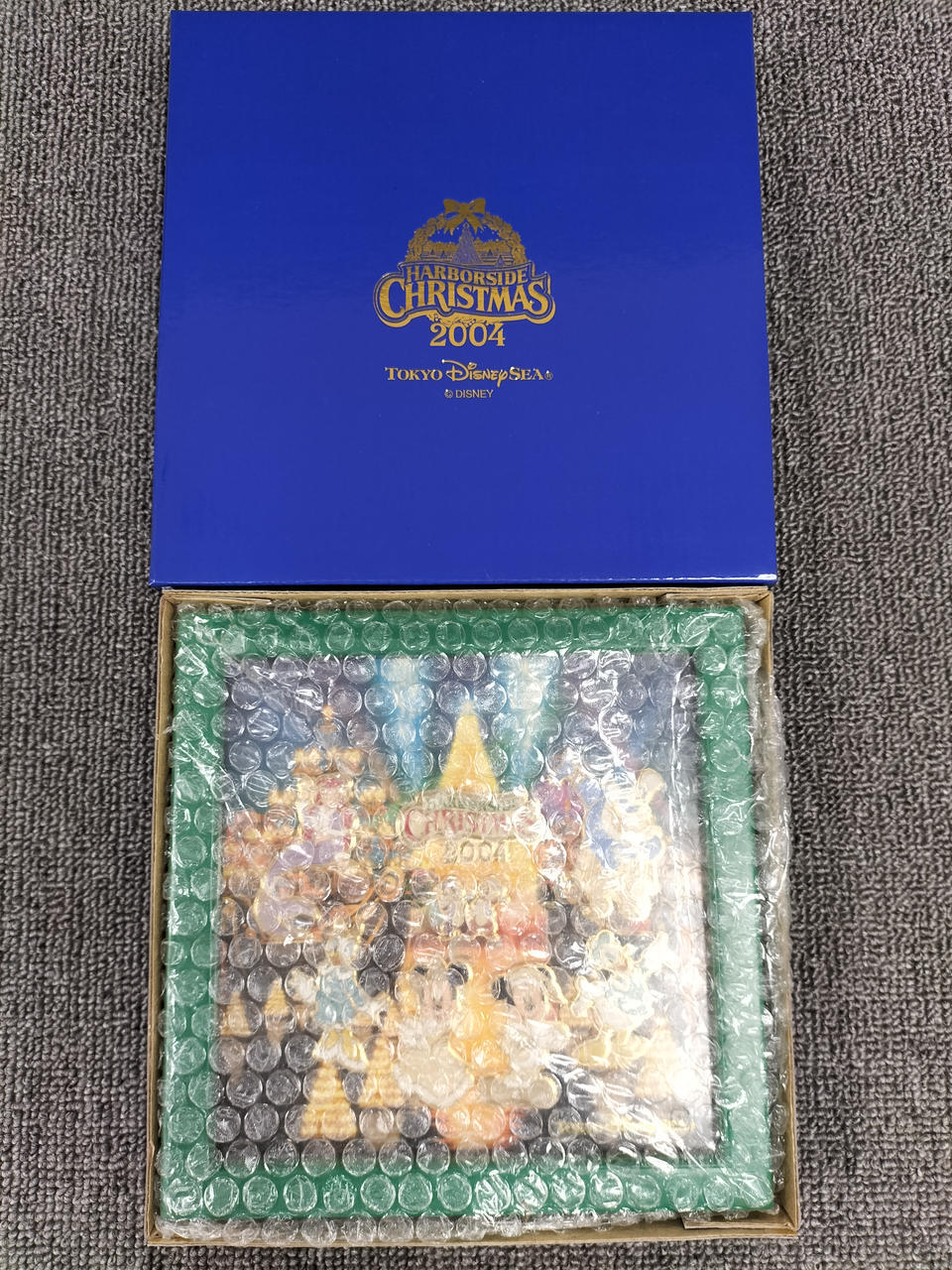 Disney Pin Badge Set Harbourside Christmas 2004Disney GS383