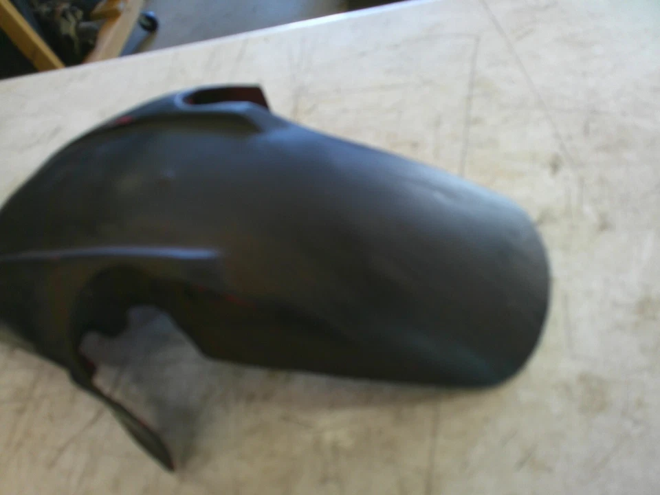 Guardabarros delantero Honda Interceptor VFR750F 1994-97 Foto 2 de 4