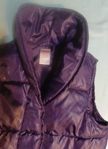 Girls Gymboree Purple Button Up Puffer Vest Size (S) 5-6 - Picture 8 of 8