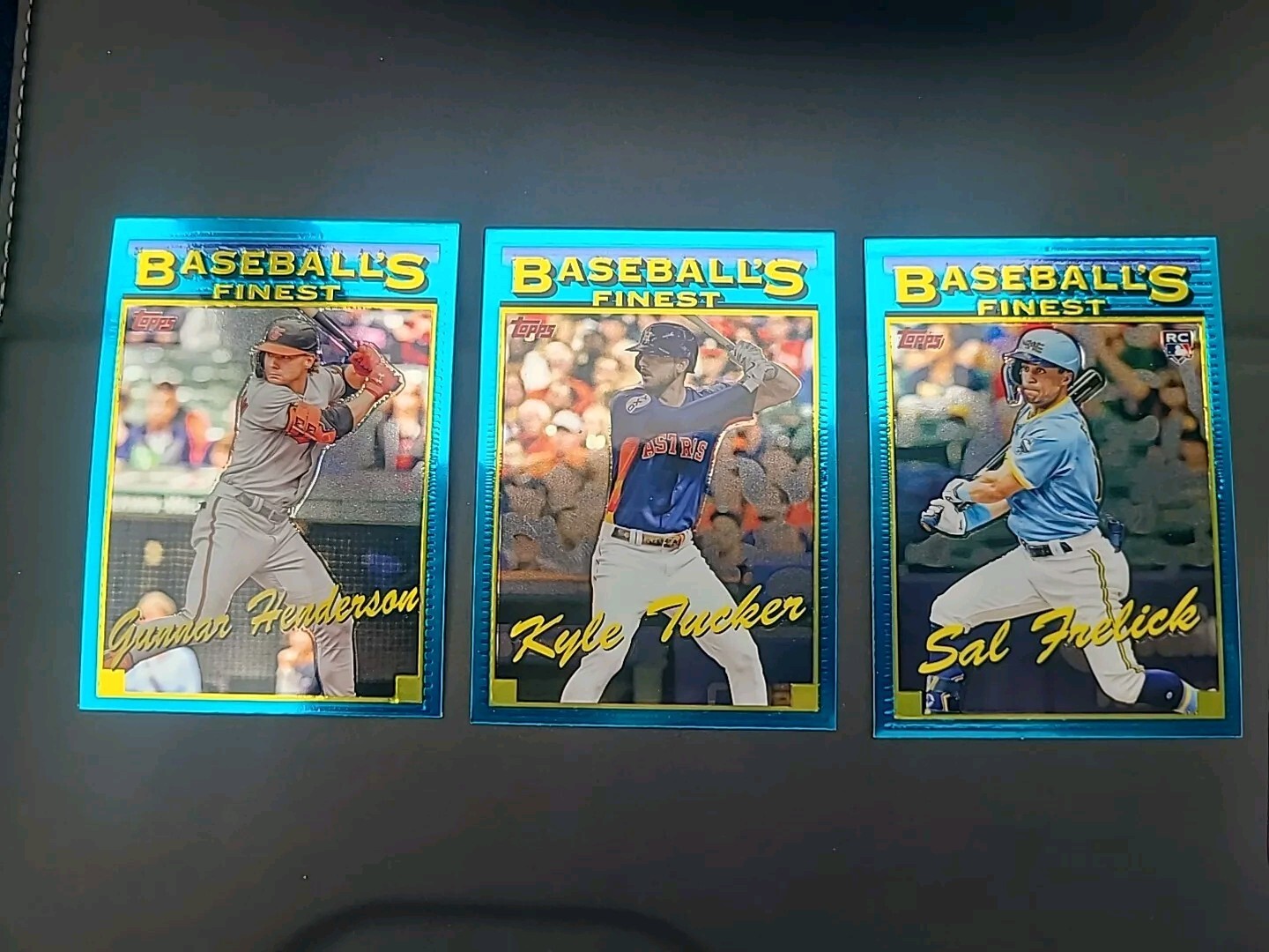 Picture 1 of 1