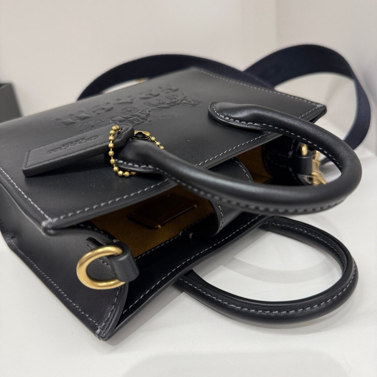 日本完売＋関税込★Coach Aエース トート バッグ 17 CT889 公式】COACH – コーチ | エース トート バッグ 17