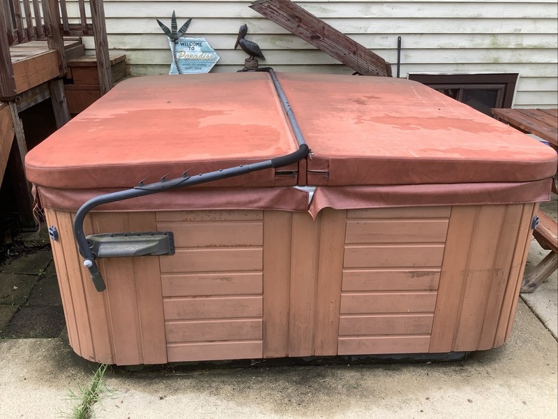Hot Springs Hot Tub 6 Person