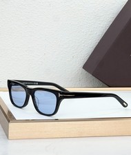 TOM FORD - MODEL: TF1362 - Unisex Sunglasses 53  16-145