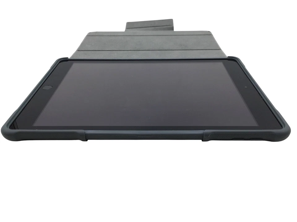 Apple iPad 5th Gen A1822 (Wi-Fi, 128GB) – BUNDLE WITH STM DUX Plus Rugged Case - Image 3 of 4