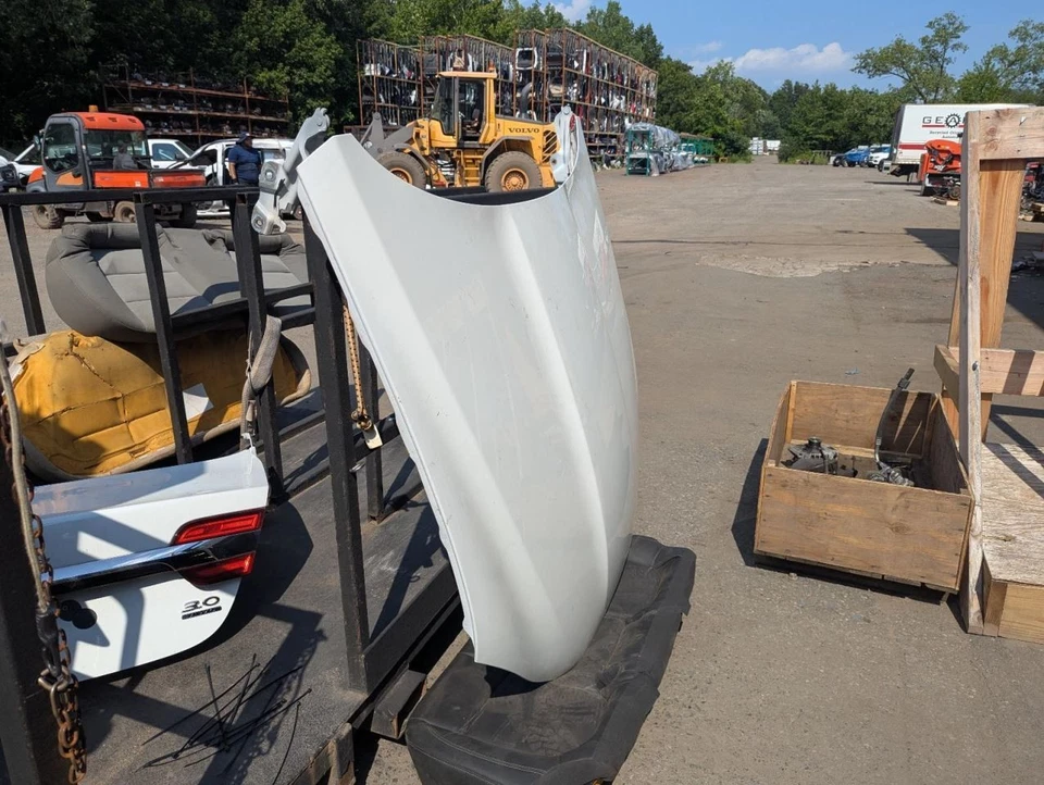 (LOCAL PICKUP ONLY) Hood Without Hood Louvers Fits 12-15 XF 782449 - Imagem 2 de 3