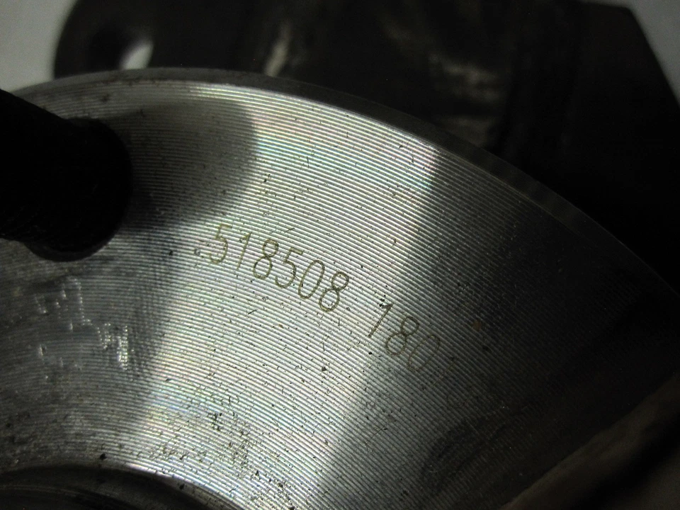 Nudillo conductor delantero izquierdo soldado de alta resistencia personalizado para LEXUS RX300 1999-2003 AWD Foto 4 de 4