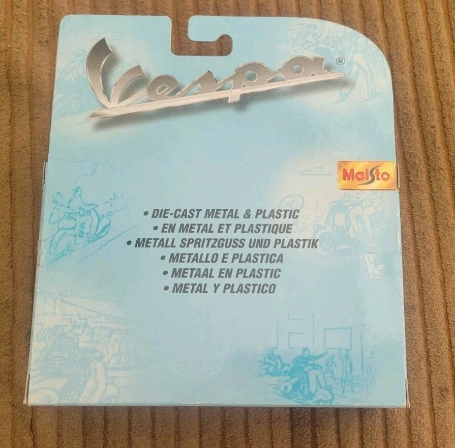Scooter MAISTO VESPA 1:18 modelo cor verde novo no pacote moto Piaggio - Imagem 4 de 4