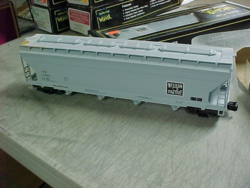 Tolva WEAVER Western Pacific Center Flow 11824/Escala O 3 rieles (A) | Condition: Used