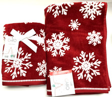 NEW CARO RED,WHITE SNOW FLAKES COTTON BATH,2 HAND TOWEL,OR 2 FINGER TIP