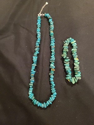 Turquoise 18''Necklace and Braclet Set Necklace Is Adjustable New