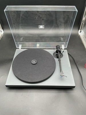 Pro Ject 1 Xpression Turntable Sumiko Blue Point Special EVO III Cartridge