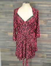 Linea Donatella Nightgown  Robe Womens M Red  Black Paisley Lace Ties Lounge
