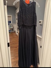 Black Sleeveless Beaded Formal Gown Dress Mother of the Bride Regular Size